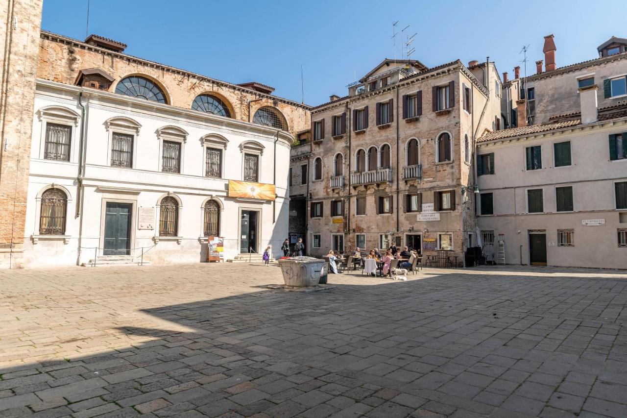 ホテル Residenza San Silvestro ヴェネツィア エクステリア 写真