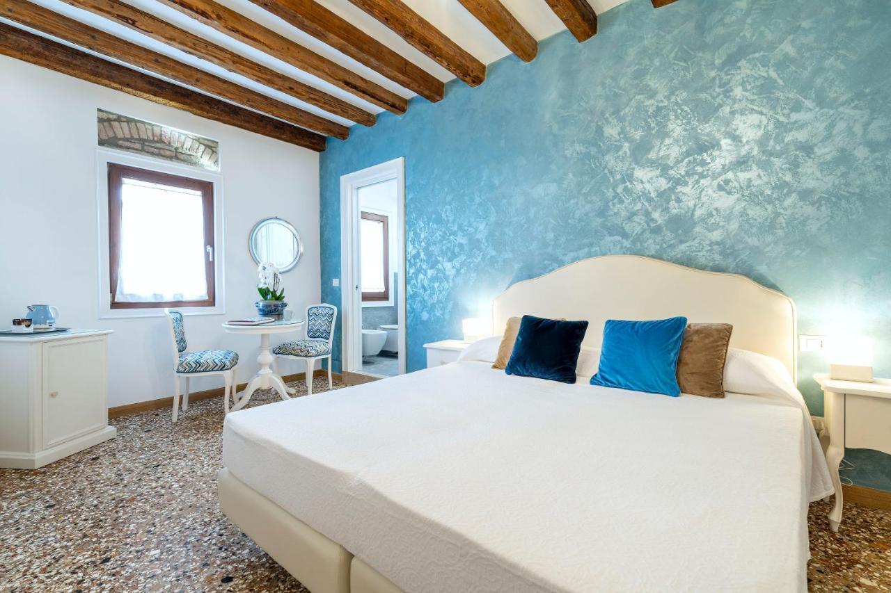 ホテル Residenza San Silvestro ヴェネツィア エクステリア 写真